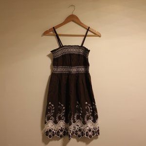 Vintage Brown & White Embroidered Sleeveless Dress